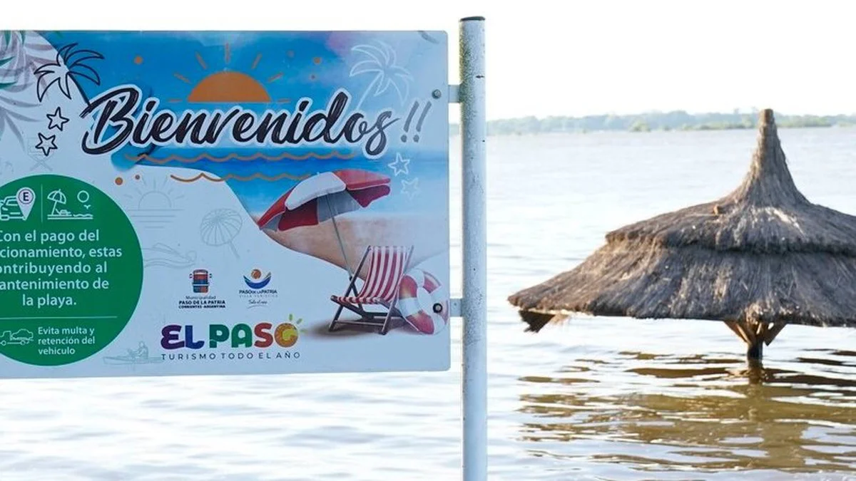 El Niño inundo las playas de Paso de la Patria