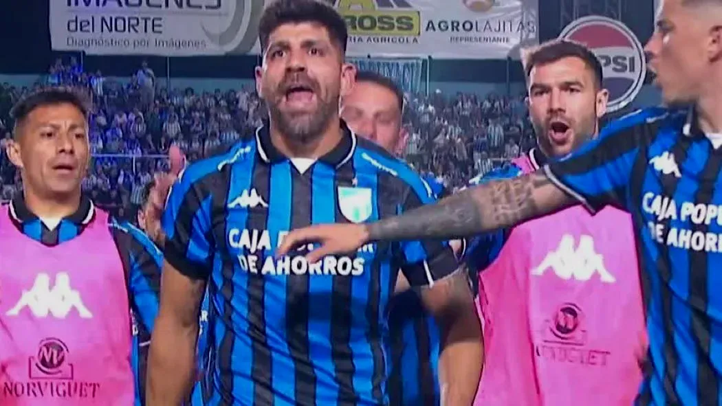 Leandro Díaz, explotó contra los hinchas durante el partido contra San Lorenzo