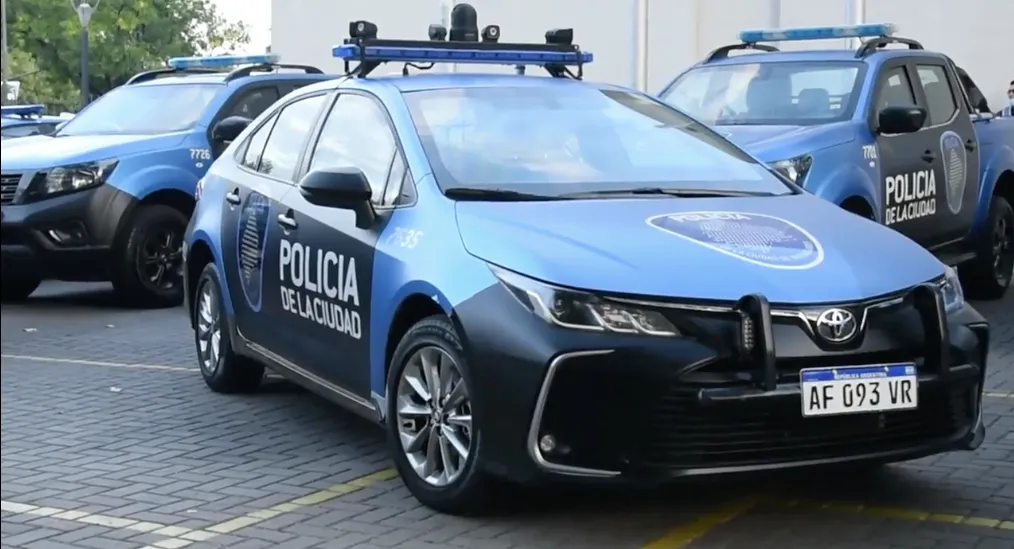 POLICIA DE LA CIUDAD BUENOS AIRES PATRULLERO