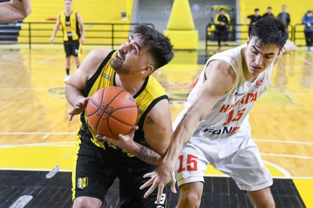 En un final cargado de tensión, Huracán venció a Madryn 79-77 como visitante.