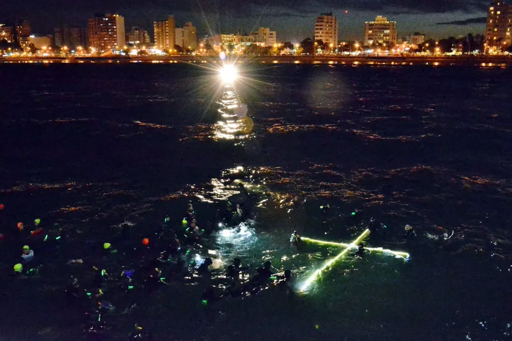 LA 17 TRANSMITIRÁ EL VÍA CRUCIS SUBMARINO