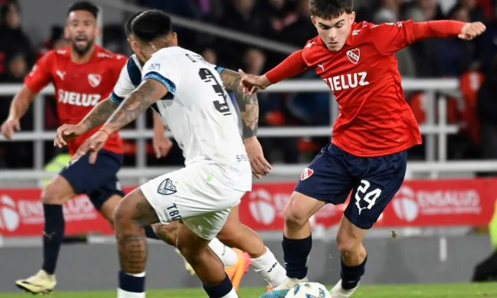 Independiente enfrenta a Vélez