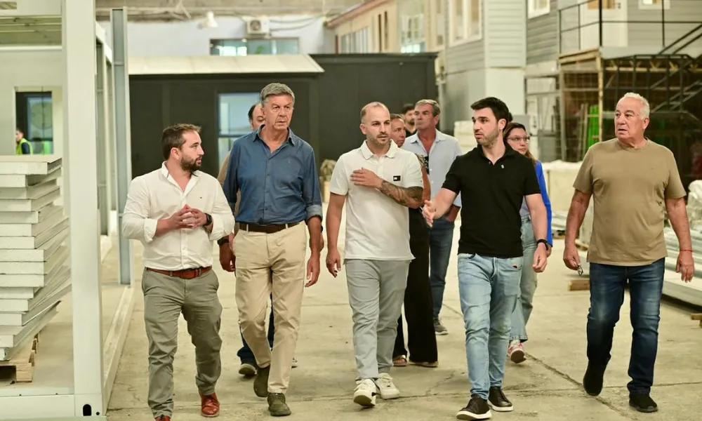 visita a las instalaciones de la empresa Bahía Blanca Viviendas SRL