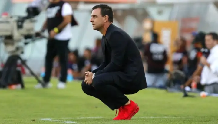 ARGENTINOS JUNIORS TIENE NUEVO ENTRENADOR