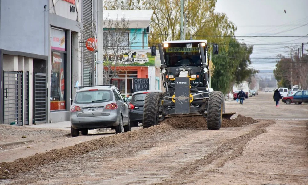Mantenimiento vial en el barrio San José de Trelew