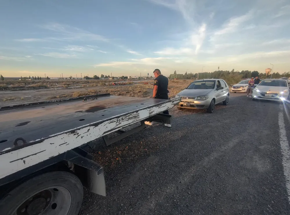 Un-sujeto-fue-sorprendido-golpeando-a-su-pareja-dentro-del-vehiculo