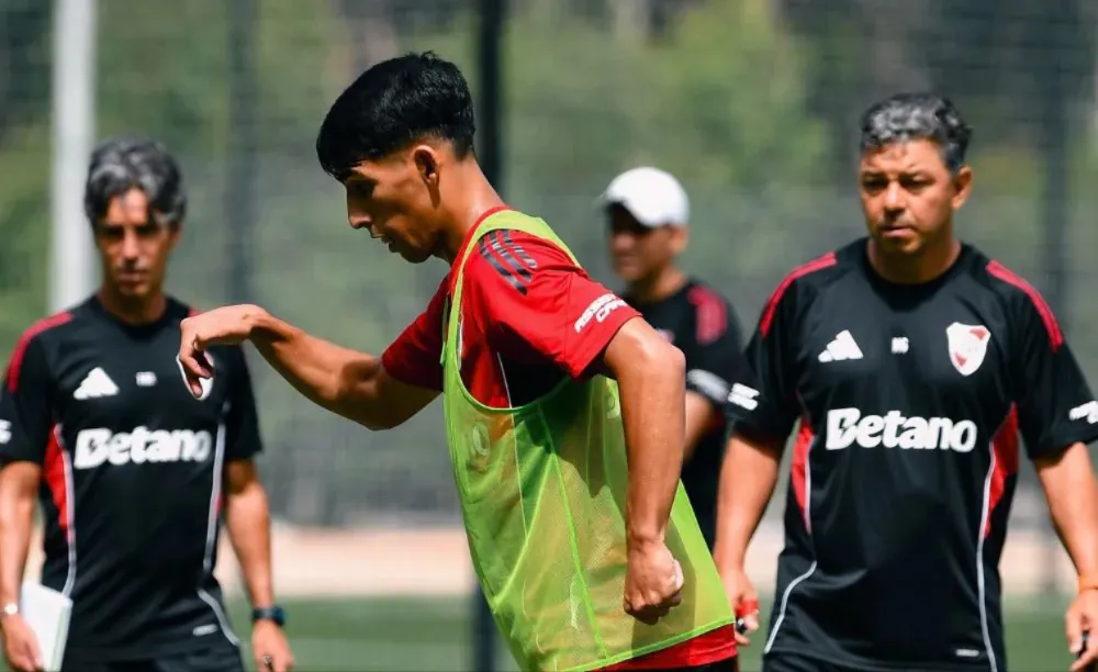 El equipo de Gallardo juega en Maldonado su último amistoso antes del debut