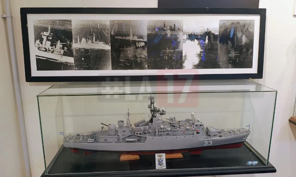 La17 en el Museo de Malvinas en del Centro de Veteranos Madryn 06
