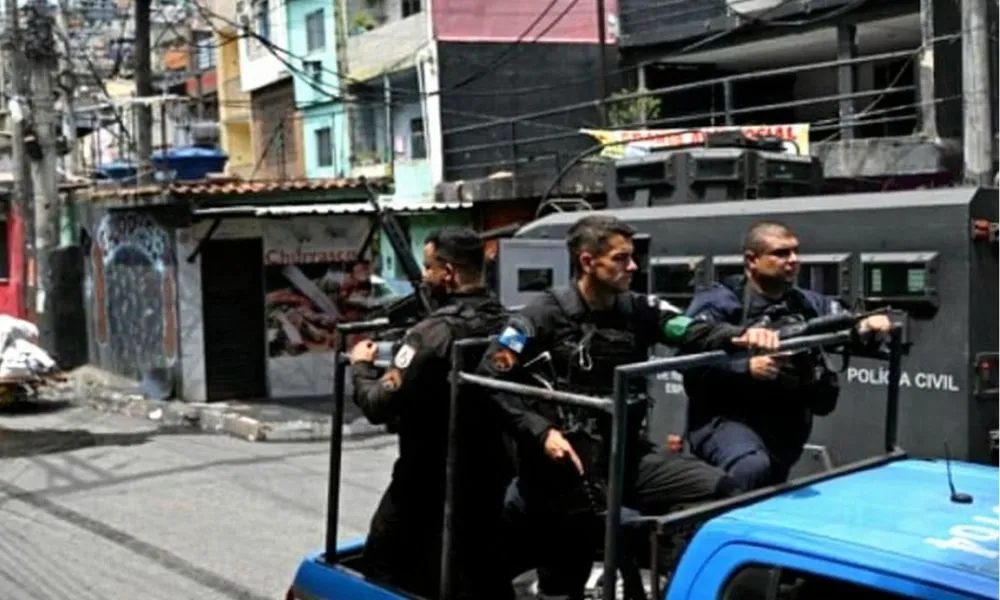 Operativo en las favelas de Brasil