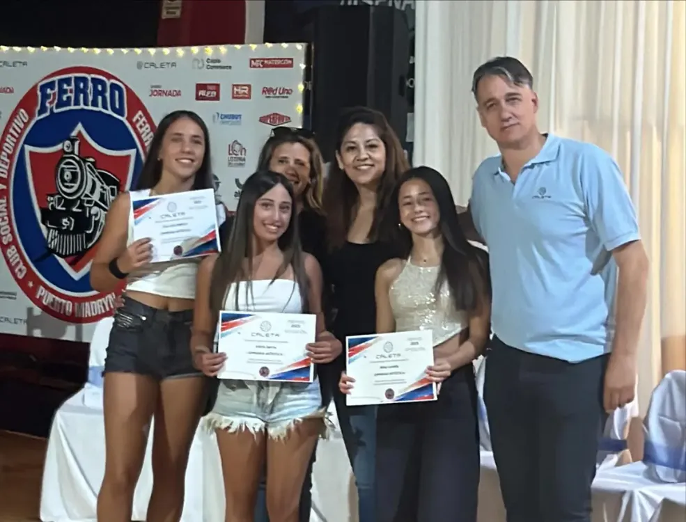 Premios Caleta reconoció a los deportistas del Club Ferrocarril Patagónico