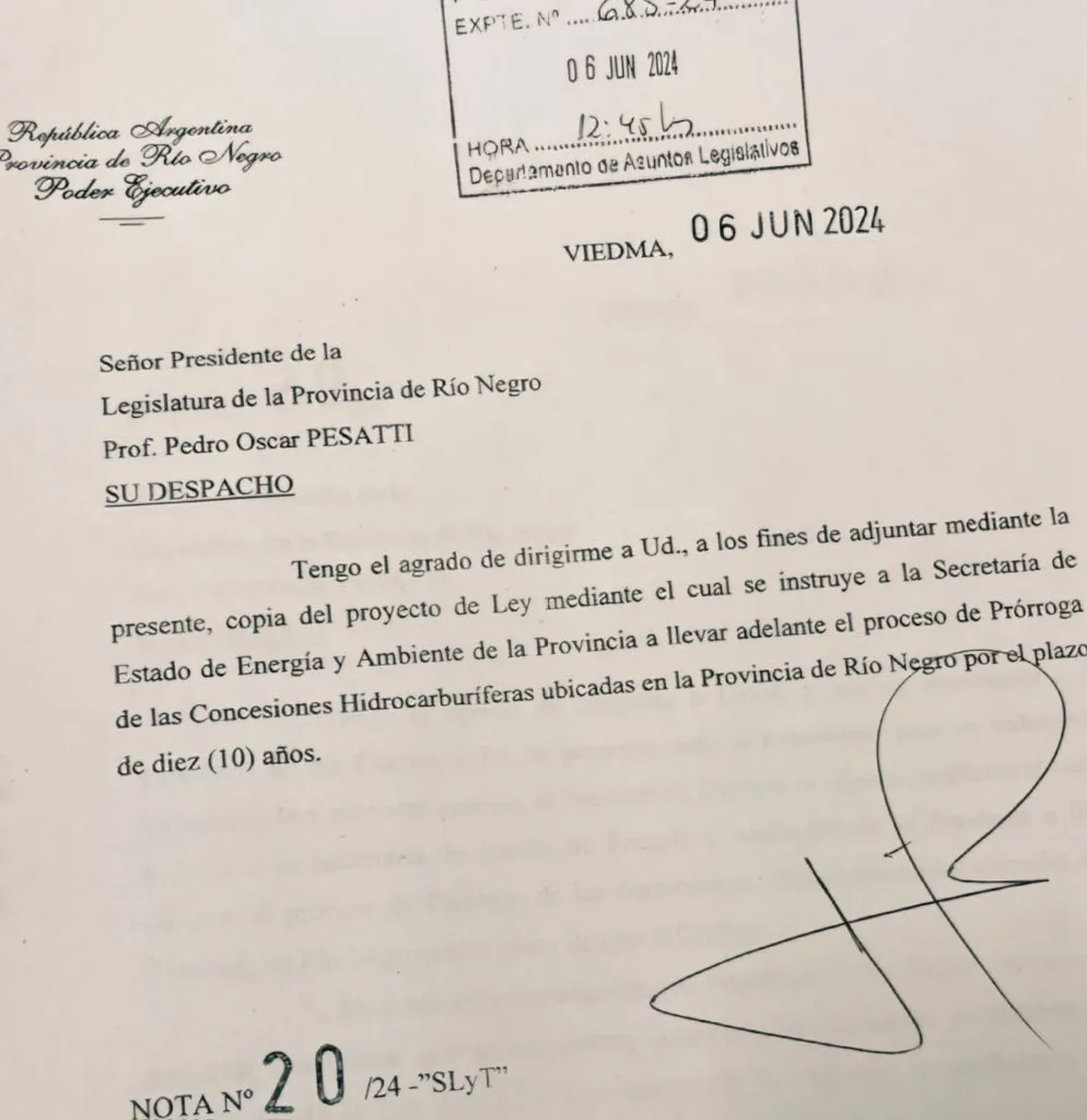 weretilneck petroleo