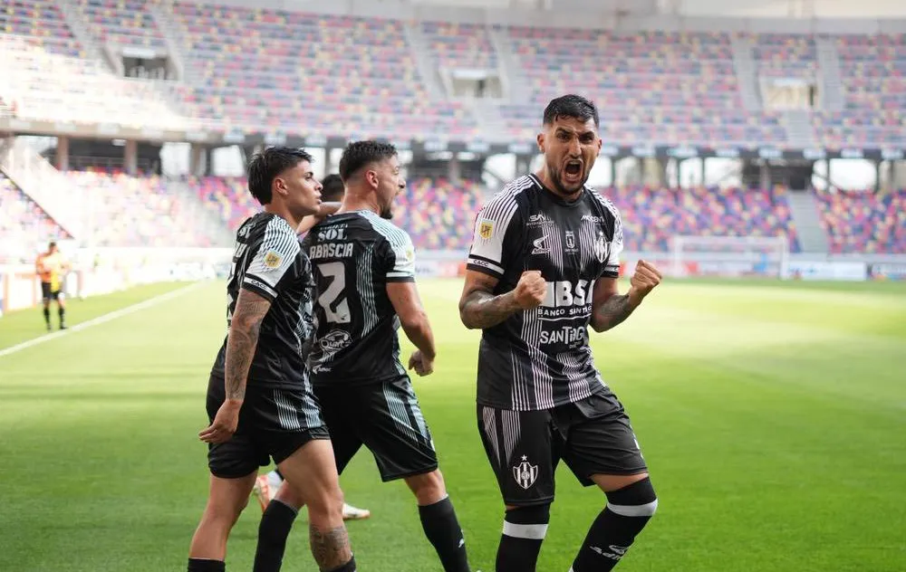 Central Córdoba volvió al triunfo y lo hizo con contundencia.