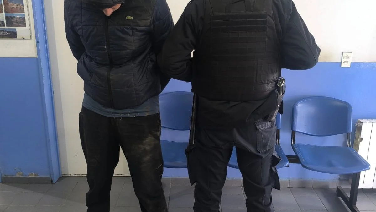 Delincuente detenindo en Bariloche