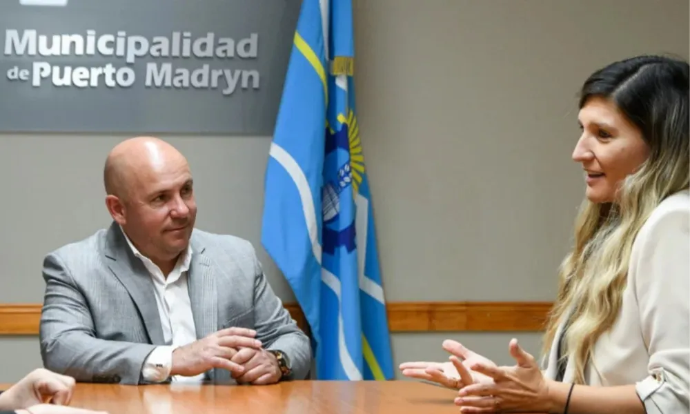 Gustavo Sastre y Anabela Pagotto Fuhr, secretaria de la Cámara Federal de Casación Penal de Comodoro Py