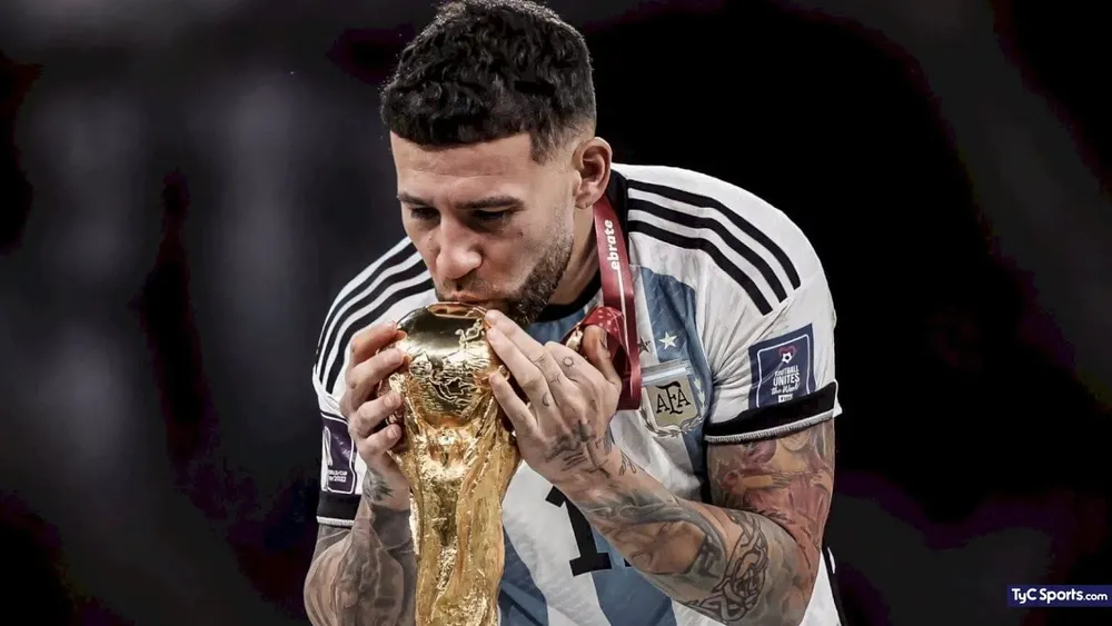 OTAMENDI HABLÓ DE SU REGRESO AL PAÍS 