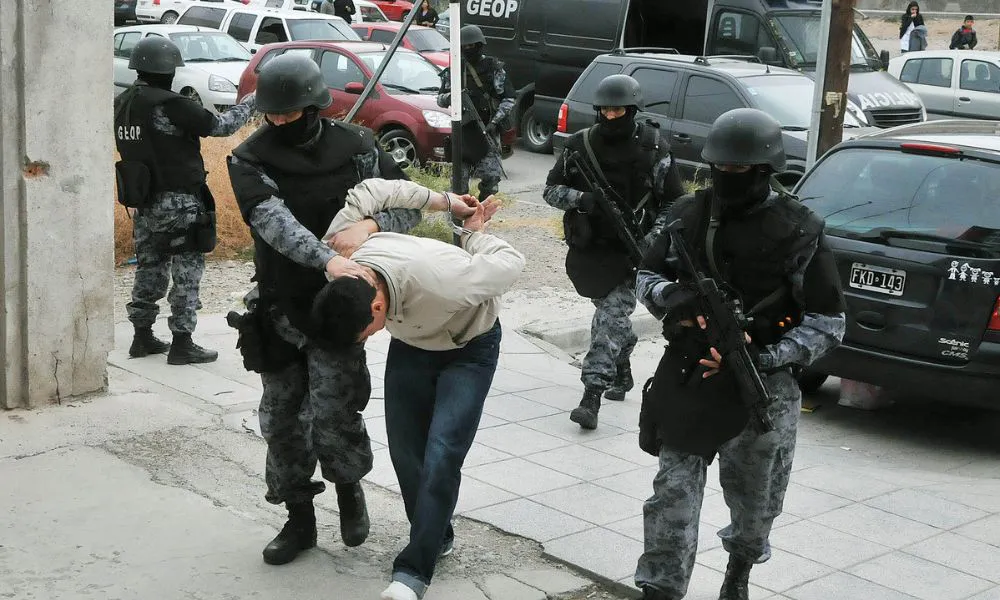 Asalto al cajero en Rawson Fotos X, Facebook, Diario jornada, El Chubut 4