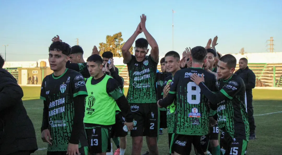 Los goles fueron de Cárcamo, Ojeda (x2) y Tenorio