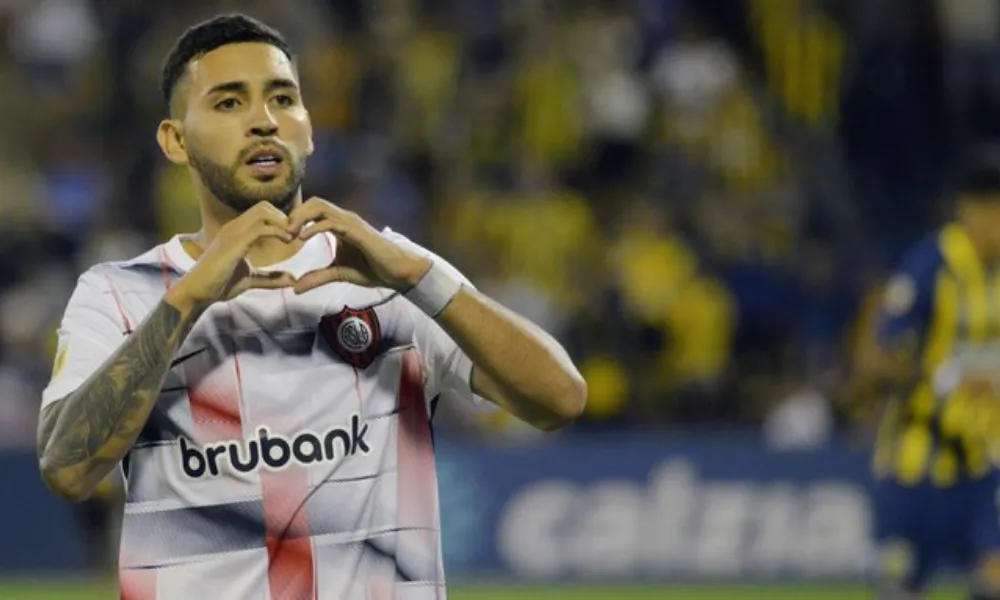 Bustos el gol de San Lorenzo