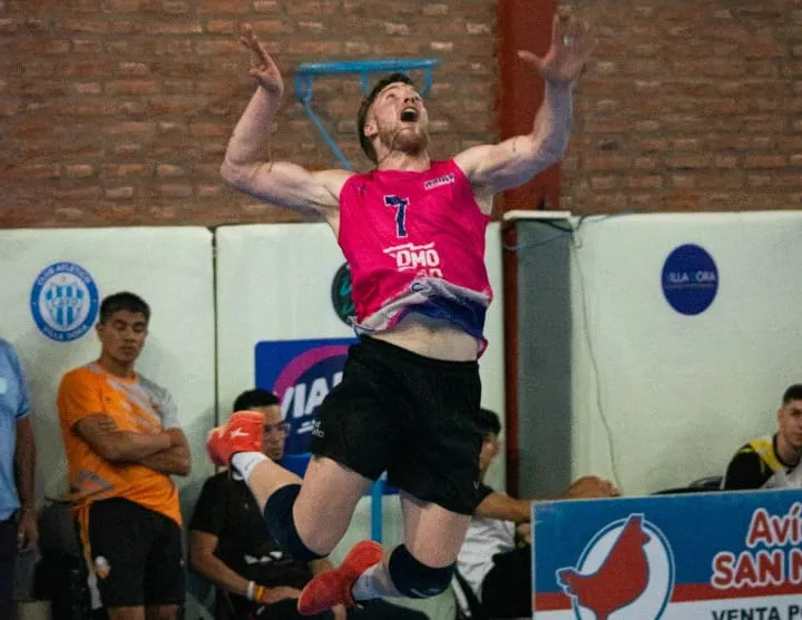 EL GRAN PRESENTE DEL GAIMENSE MC LEAN EN EL VÓLEY ARGENTINO