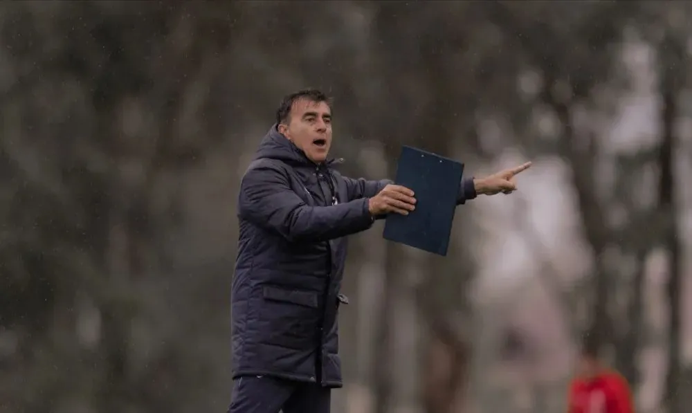 Deportivo Riestra e Independiente se enfrentarán este lunes desde las 19.00