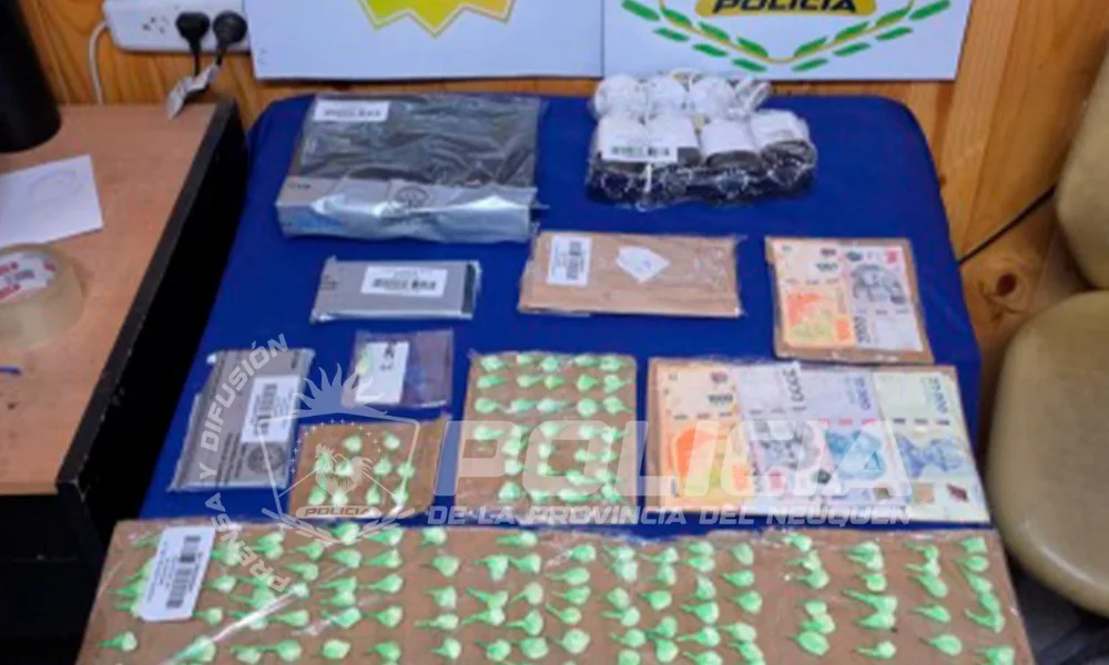 Secuestran 350 dosis de cocaína