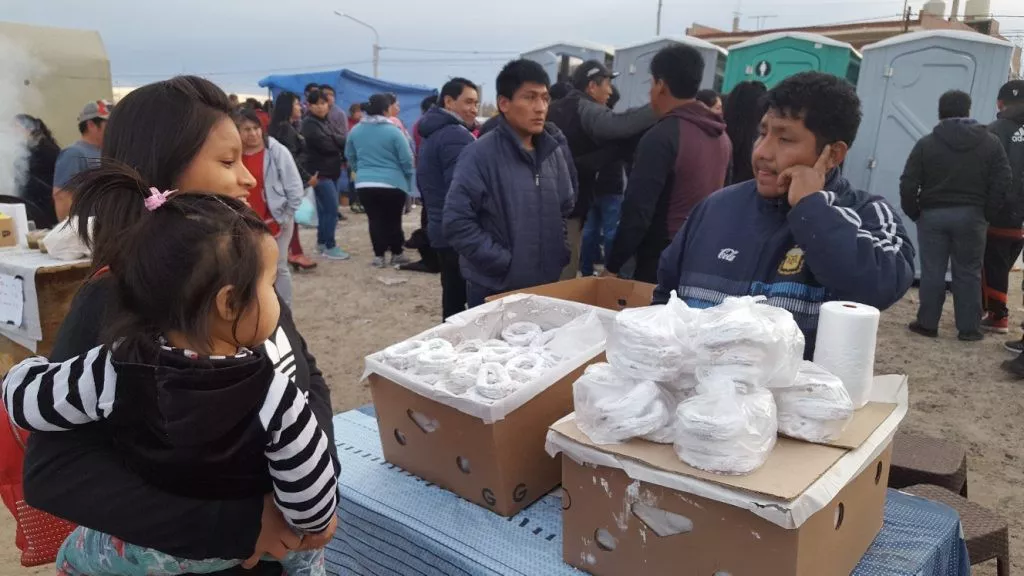 CELEBRAN A LA VIRGEN DE COPACABANA EN MADRYN