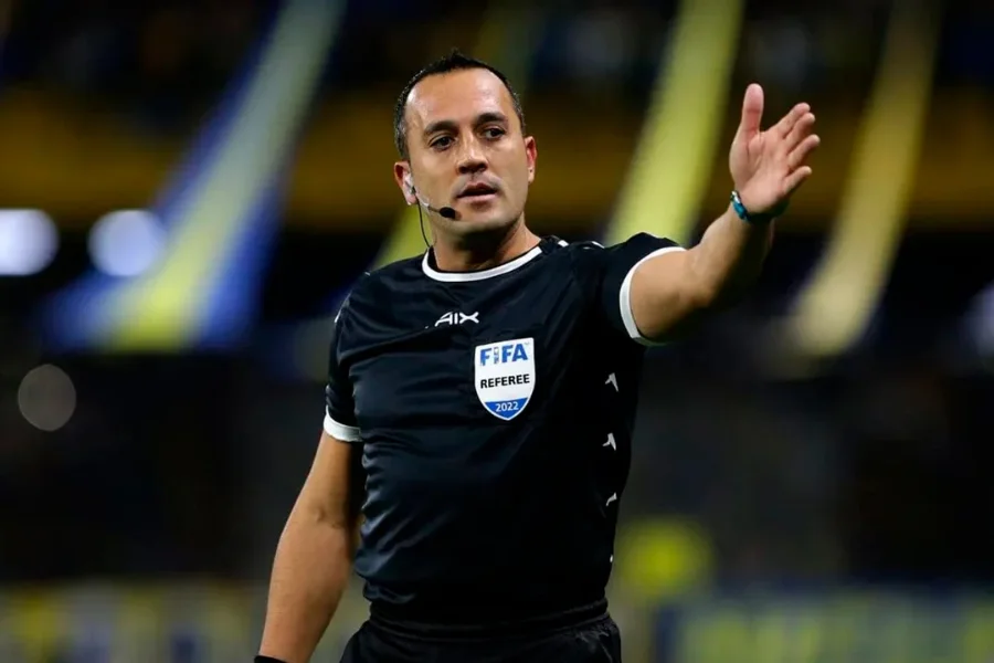 Fernando Espinoza y Emanuel Ejarque se suman a la lista de árbitros denunciados por amaño de partidos