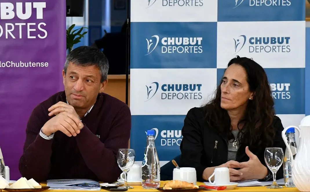 Funcionarios provinciales y directores municipales se reunieron en Rawson