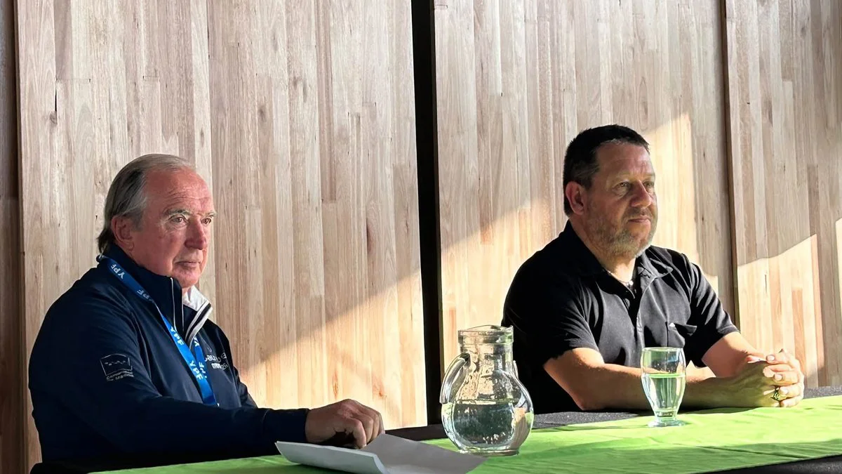 Hugo Porta junto a Roberto Lusarreta