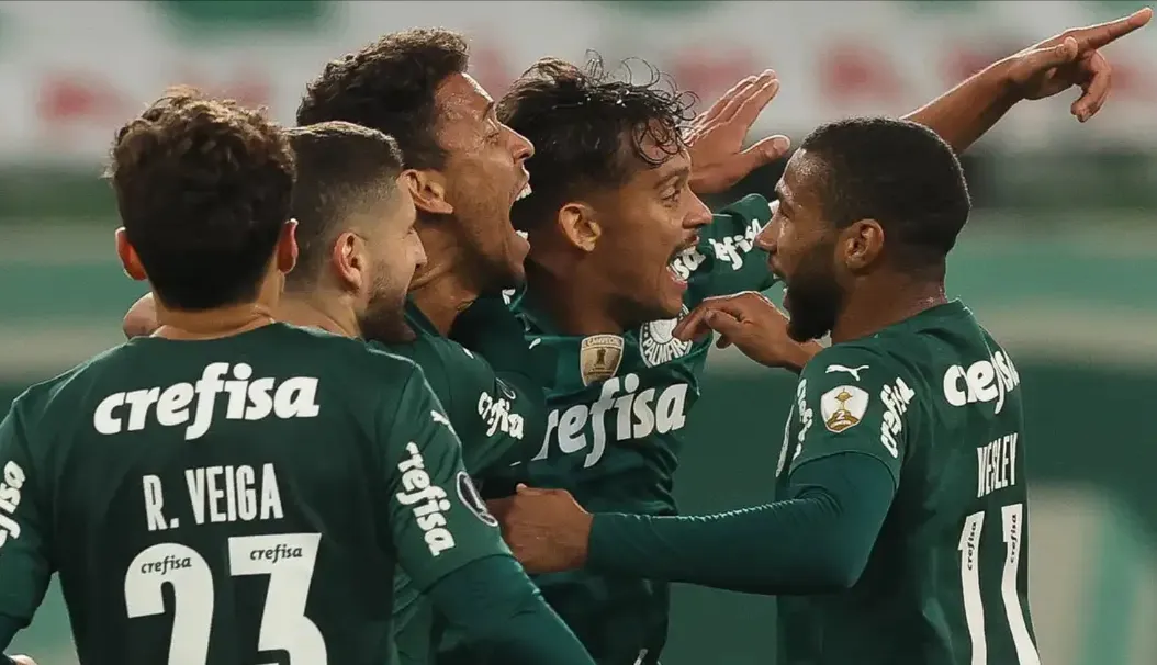 Palmeiras llega invicto, con figuras en todas las líneas y estadísticas que asustan