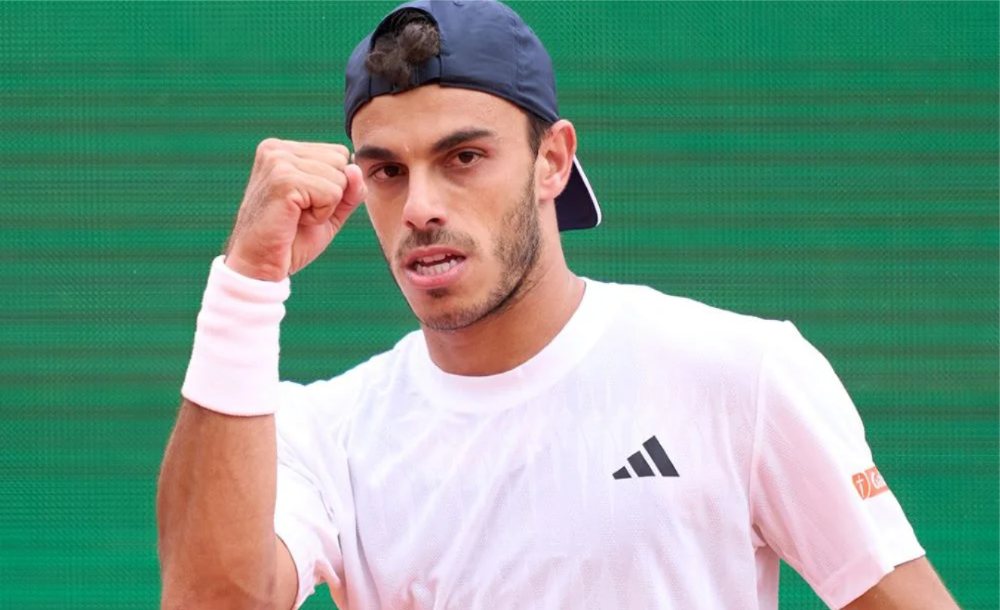 La victoria sobre Van de Zandschulp lo dejó en segunda ronda de Roland Garros.