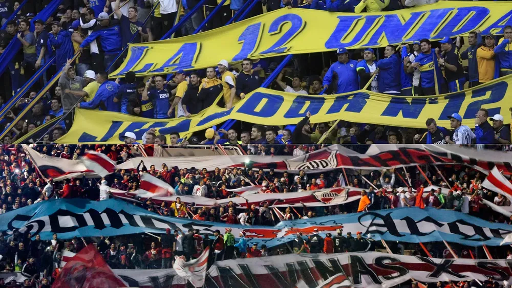 Hinchadas Boca River.