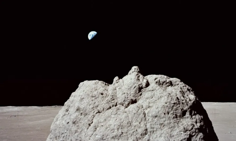 Luna Tierra