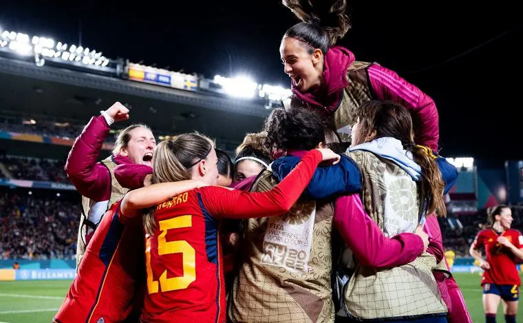 ESPAÑA SE METIÓ EN LA GRAN FINAL DEL MUNDIAL FEMENINO