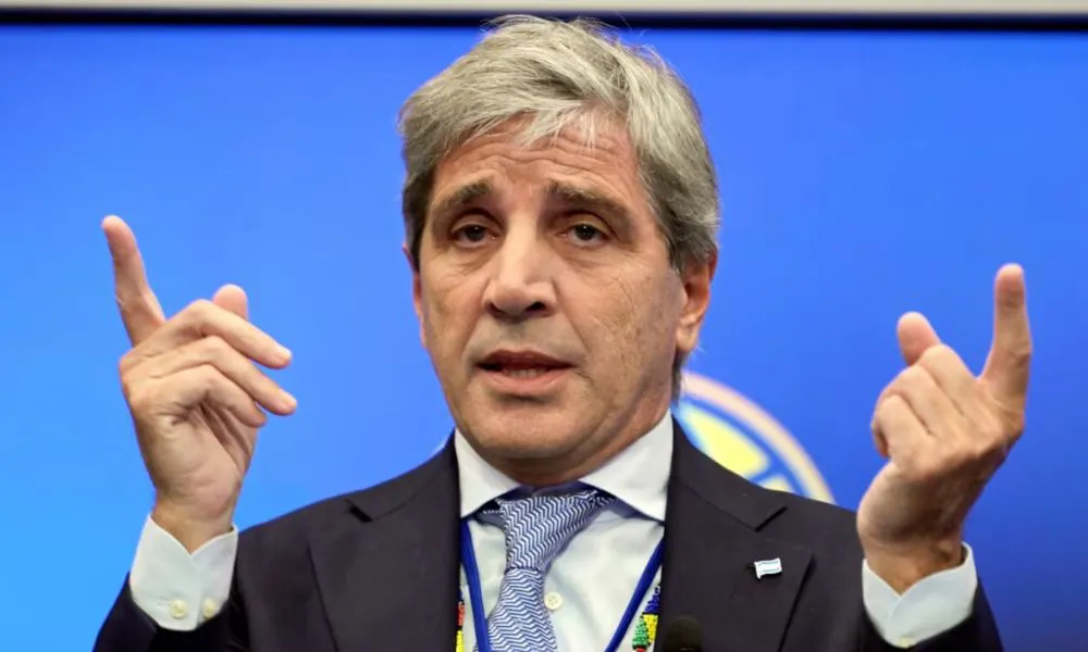 Luis Caputo. Foto: EFE / TN.