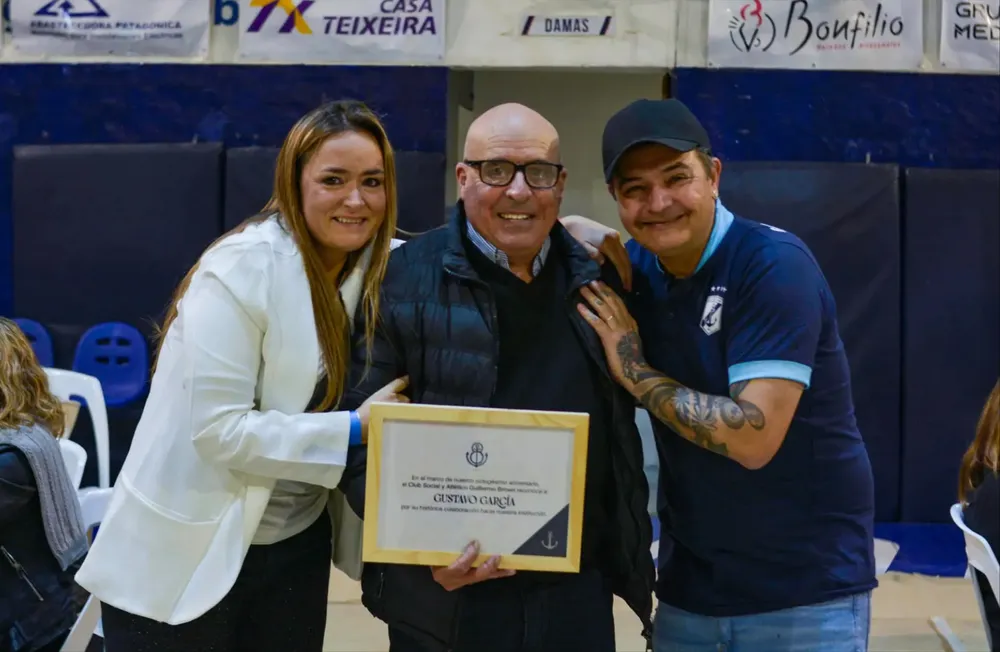 Gustavo García cerró la ronda de homenajes