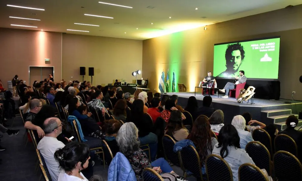 Presentación de Tute en la Feria del Libro de Trelew
