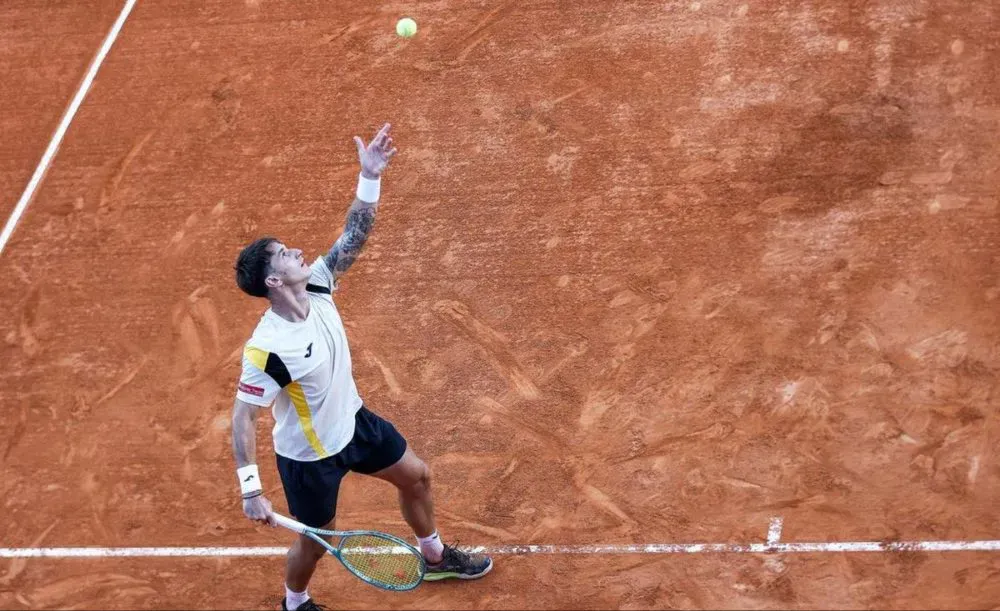 El tenista porteño superó con autoridad a Juan Manuel Cerúndolo