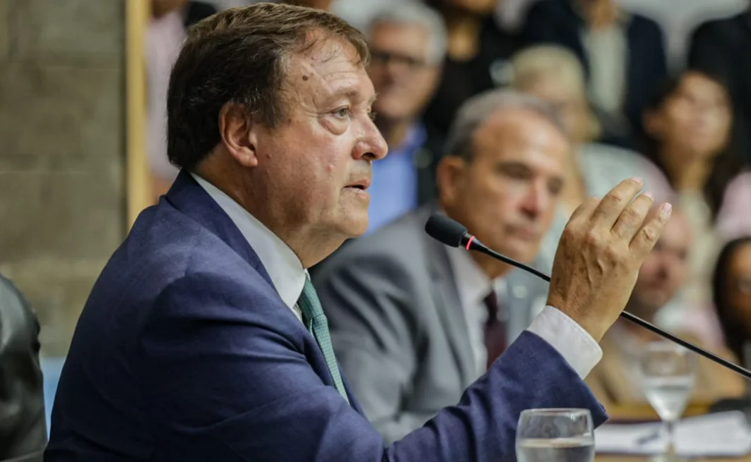 weretilneck apertura