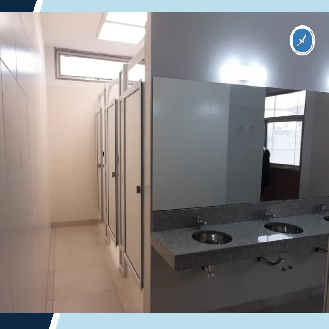 Baños Mixtos UNPSJB 1