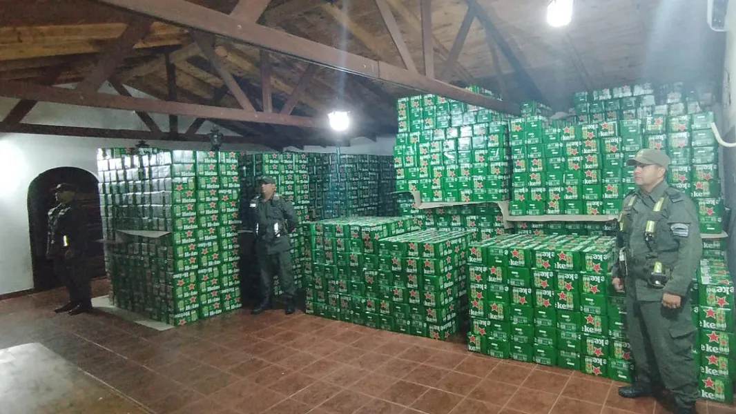Secuestran latas de cerveza provenientes de Brasil