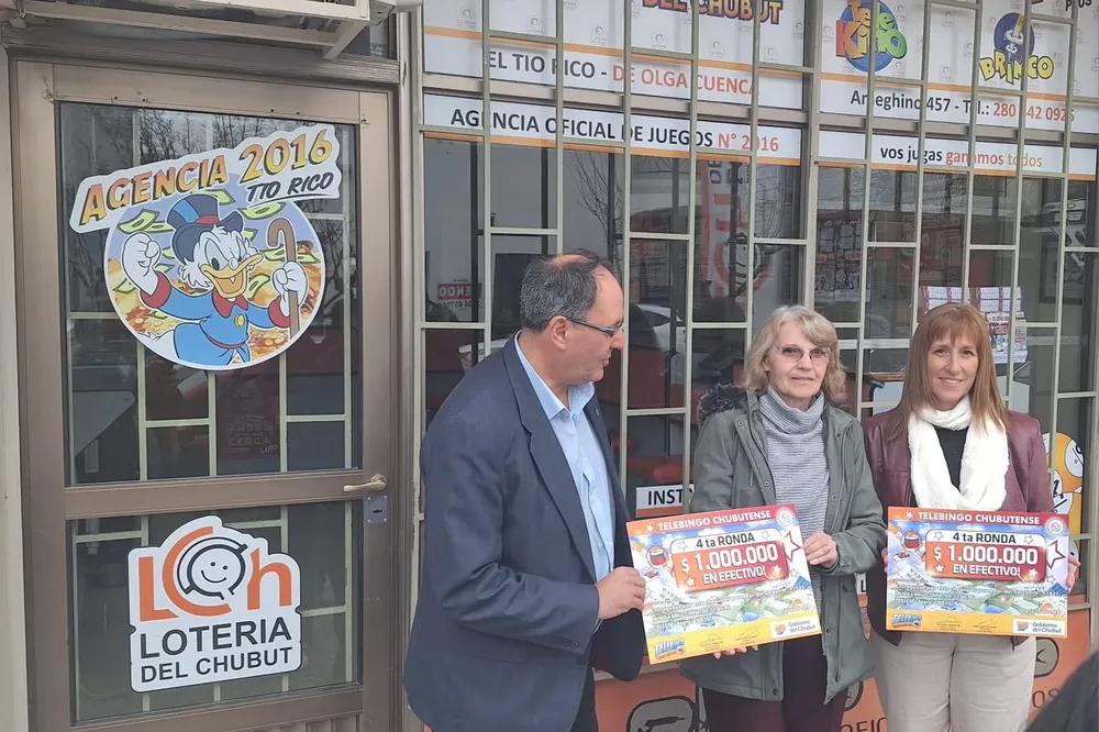 Loteria entrego premios del Telebingo