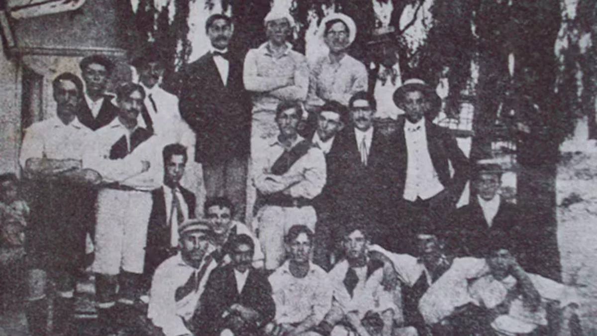 El equipo fundador del Club Atlético River Plate en 1905. (Foto www.cariverplate.com.ar)