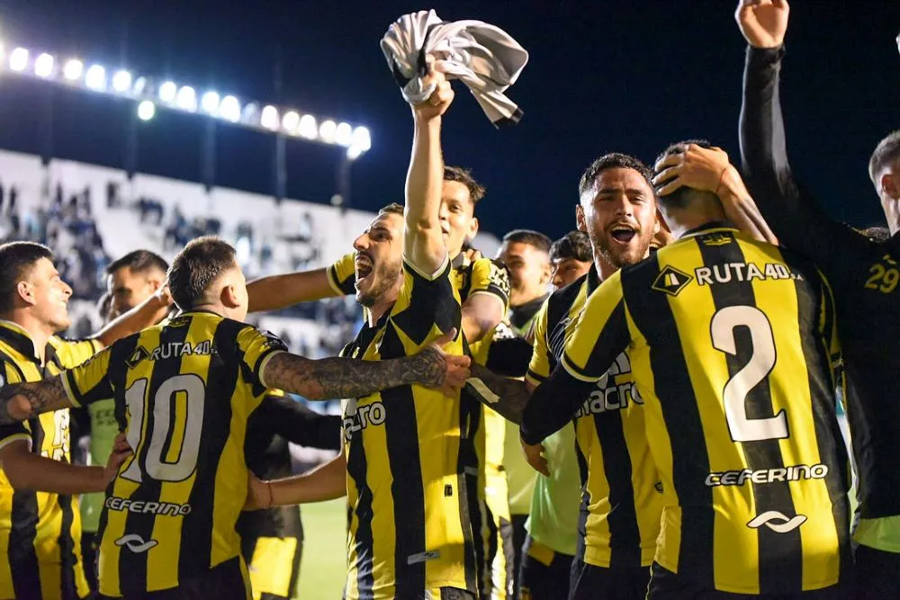 Deportivo Madryn sumó un punto que vale oro. 1