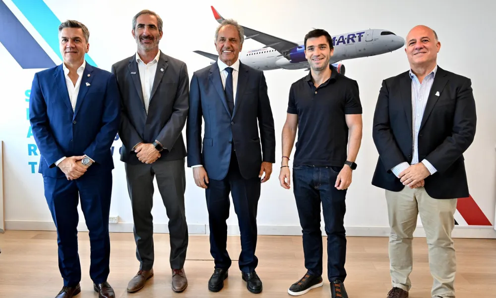Reunión entre Daniel Scioli, Ignacio Torres y directivos de JetSMART