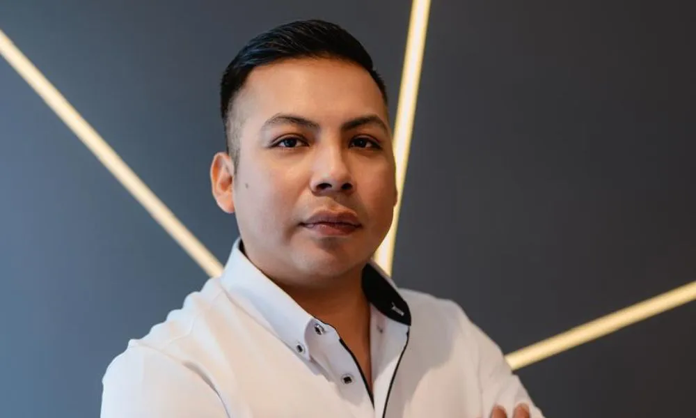 Daniel Pérez Grupo Vest