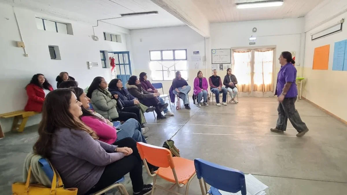 Ciclo de charlas "Criar Hoy" en Madryn