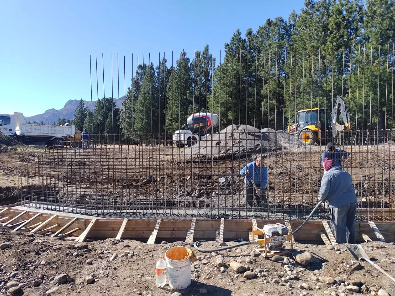Obreros de la construcción confirmaron aumentos salariales hasta junio