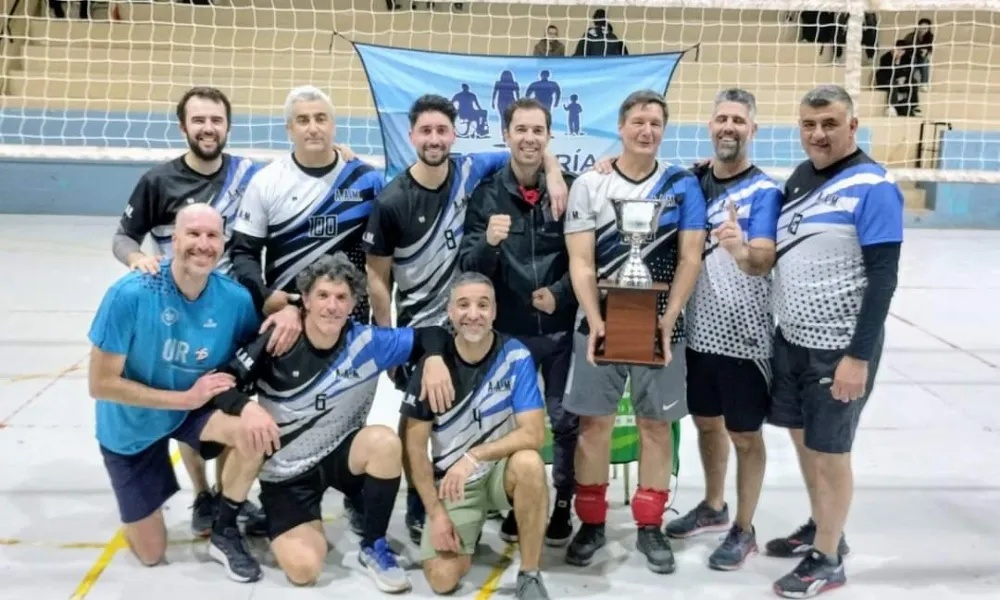 Los caballeros jugaron las finales de la Liga Social 