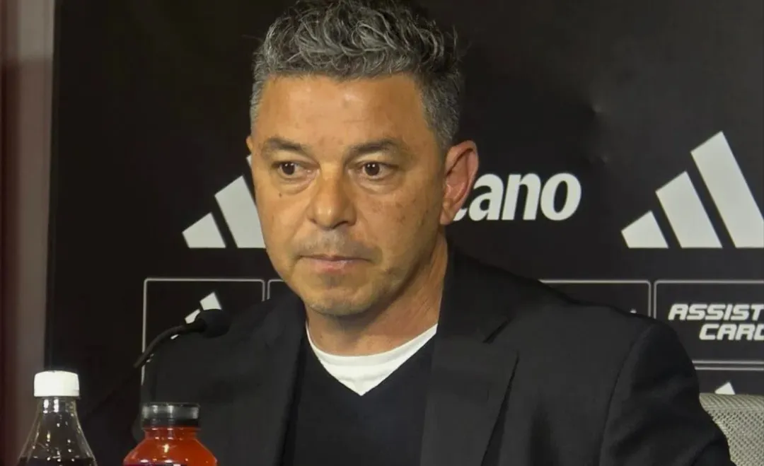 Gallardo enfrentó los micrófonos con tono calmo pero firme